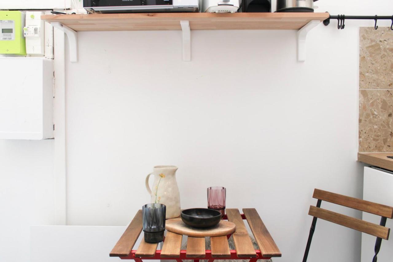 باريس Cosy Apartment - Near Le Marais المظهر الخارجي الصورة