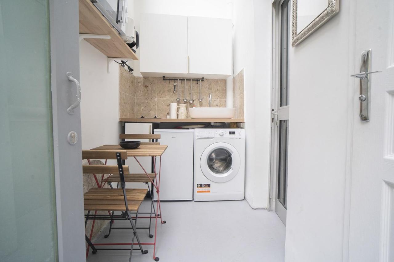 باريس Cosy Apartment - Near Le Marais المظهر الخارجي الصورة