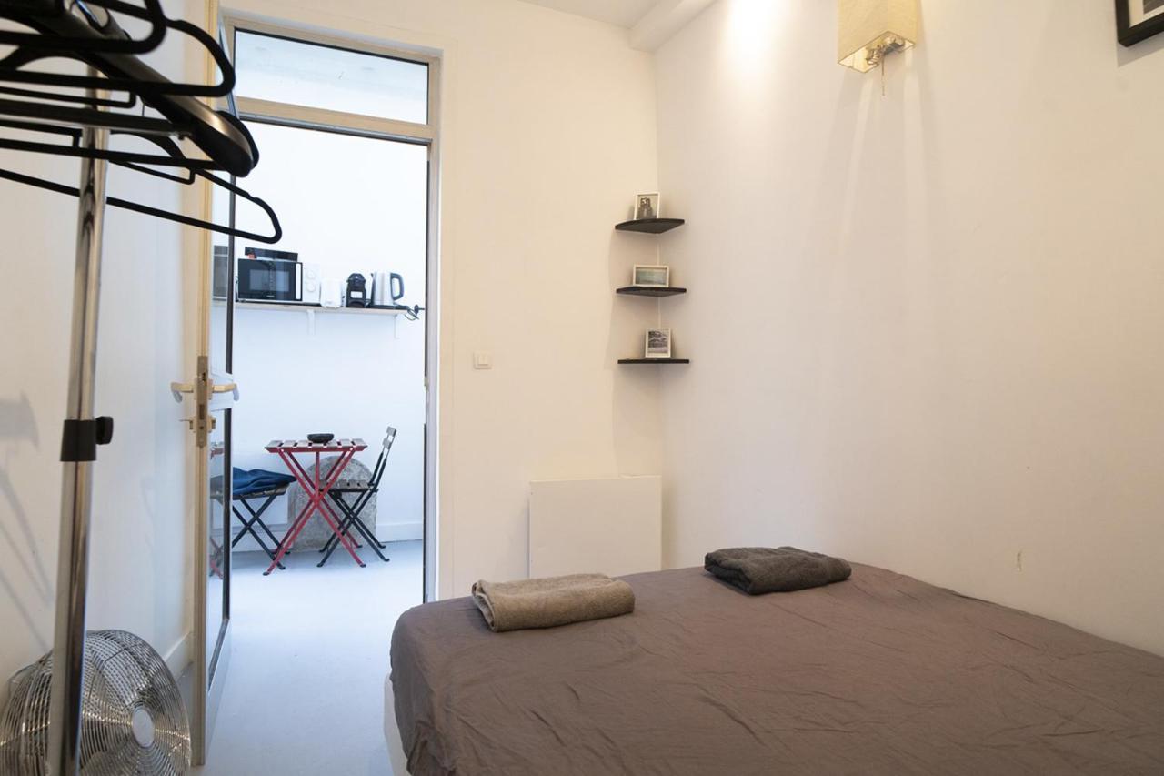 باريس Cosy Apartment - Near Le Marais المظهر الخارجي الصورة